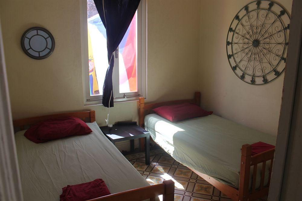 Hostel H1 Miramar San Juan Zewnętrze zdjęcie